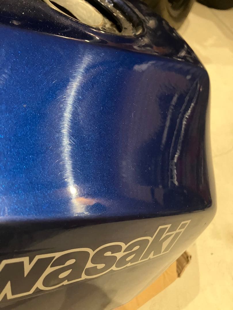 t*u様 gpz900r A9 Kawasaki バイク タンク 青 銀