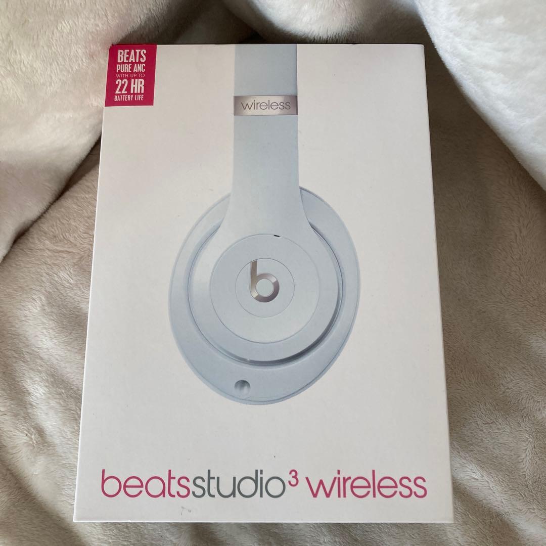 未使用　Beats Studio3 Wireless ホワイト