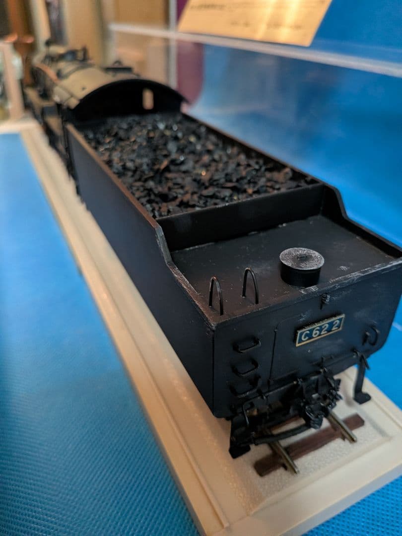 蒸気機関車Ｃ６２金属製ビッグスケールサイズ全長５０センチ約２Kg飾りオブジェ置物