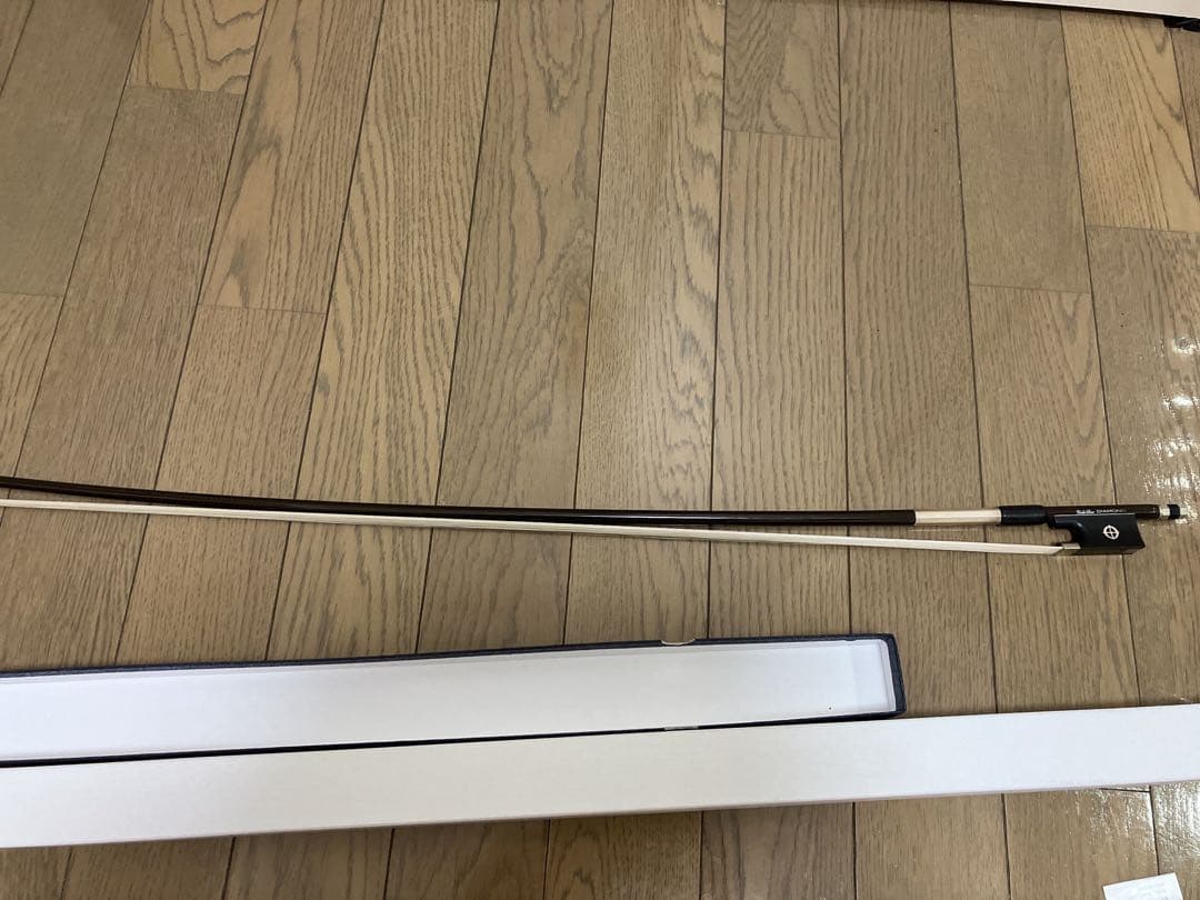 最終値下 新品CodaBow Diamond NX バイオリン4/4 カーボン弓