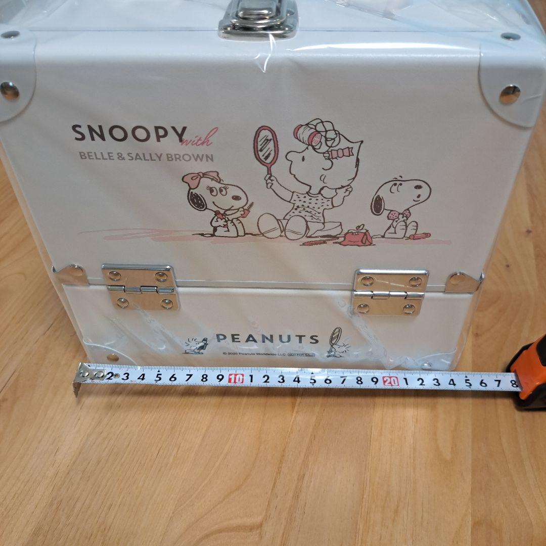 スヌーピー　メイクボックス×メイクブラシ