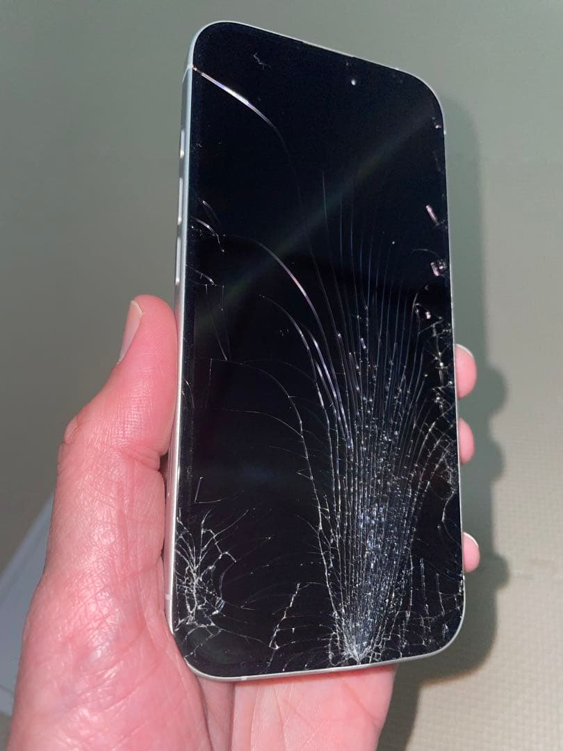 【ジャンク】【SIMフリー】Apple iPhone16 ホワイト512GB