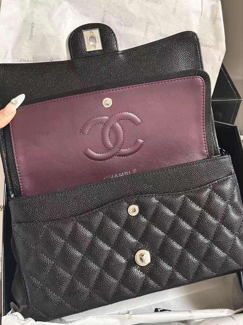 ノベルティ　CHANEL チェーン　ブラックバッグ　キャビアスキン