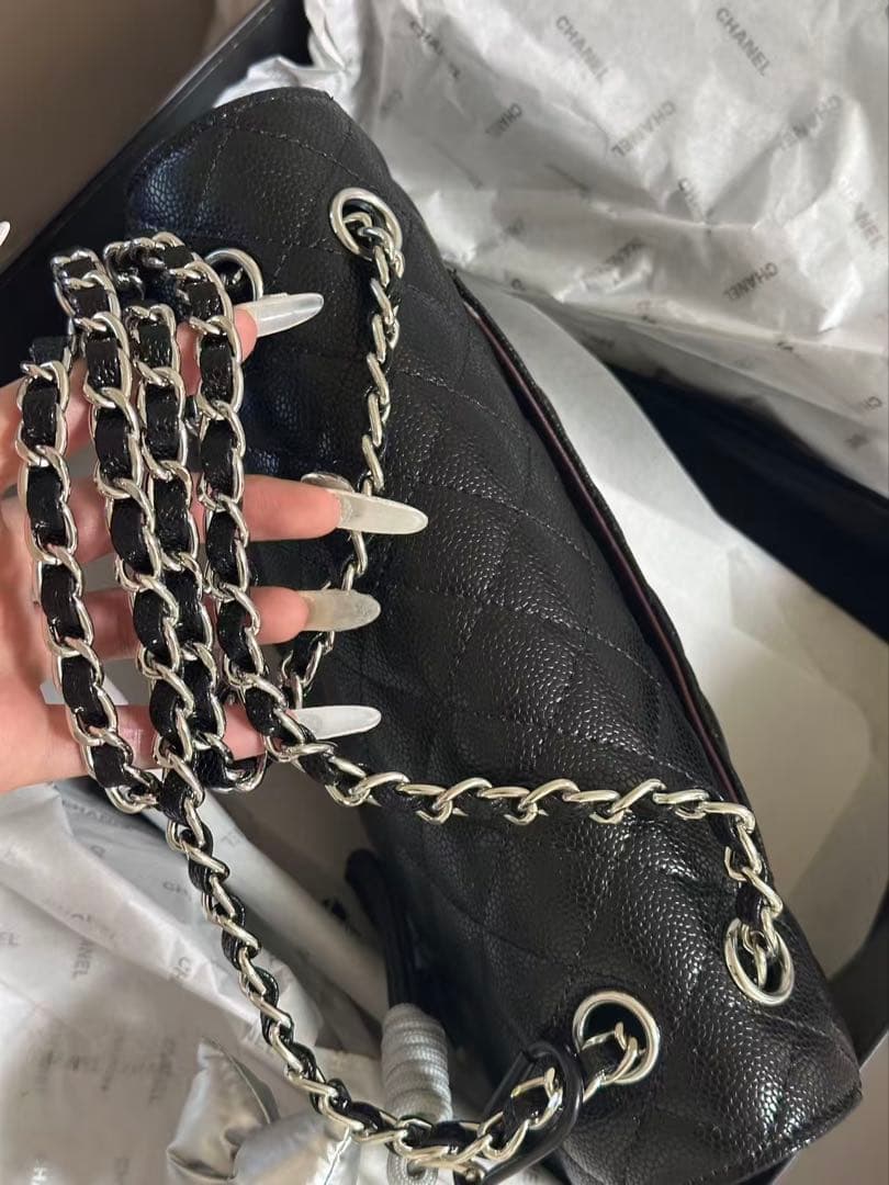 ノベルティ　CHANEL チェーン　ブラックバッグ　キャビアスキン