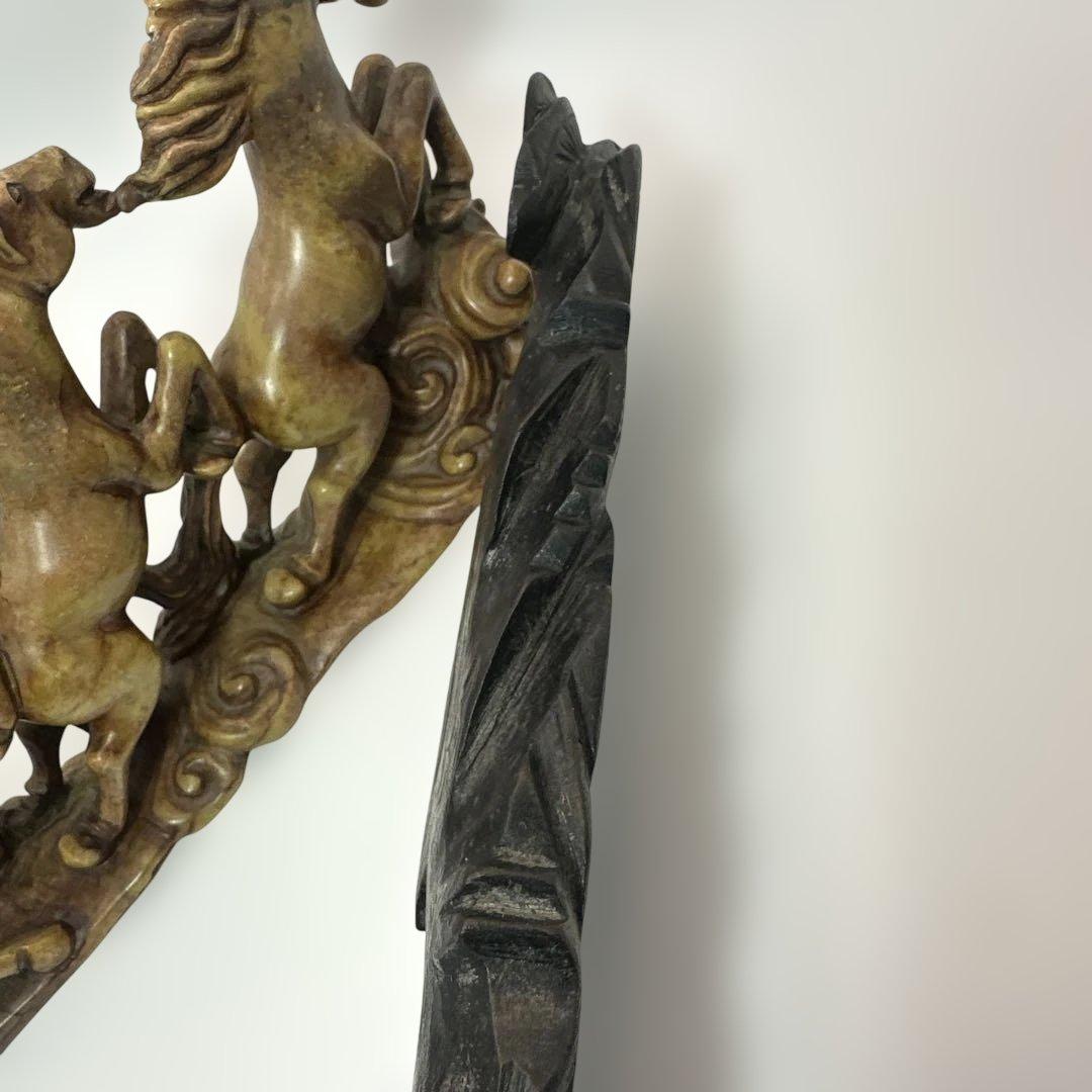 中国，寿山石，馬の彫刻 ，木製台座付き