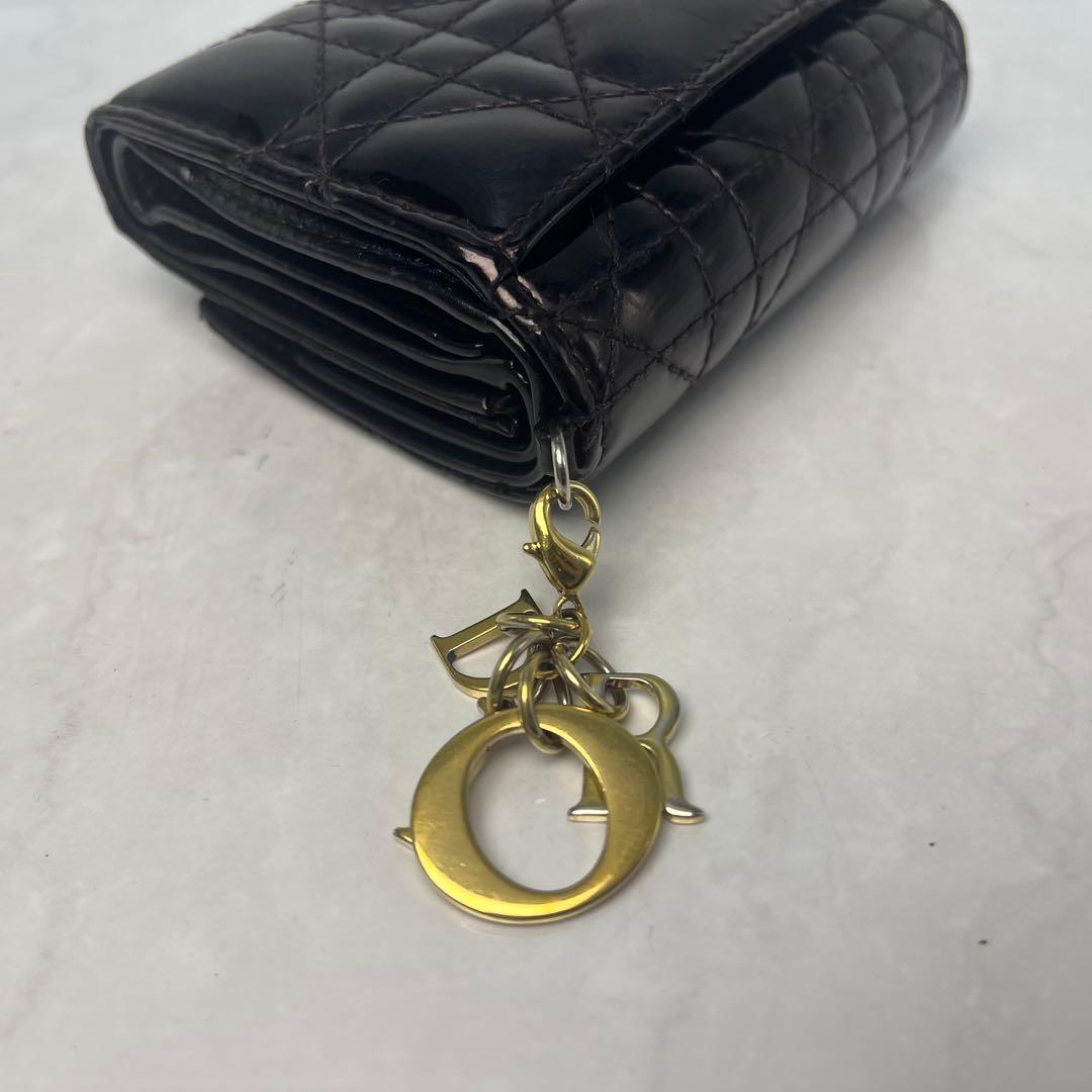 Dior 財布 レディディオール カナージュ ロータスウォレット エナメル 三折