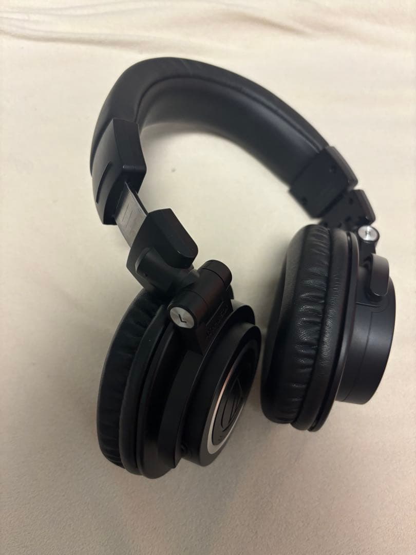 Audio-Technica ATH-M50xBT2 本体とケーブルのみ
