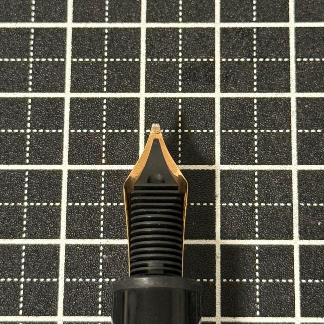 モンブラン 万年筆 146 90周年 14K B