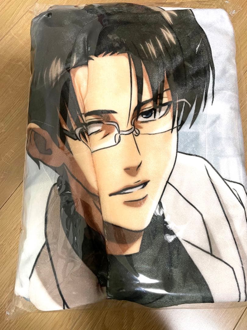 進撃の巨人　NOBIACE リヴァイ先生のブランケット