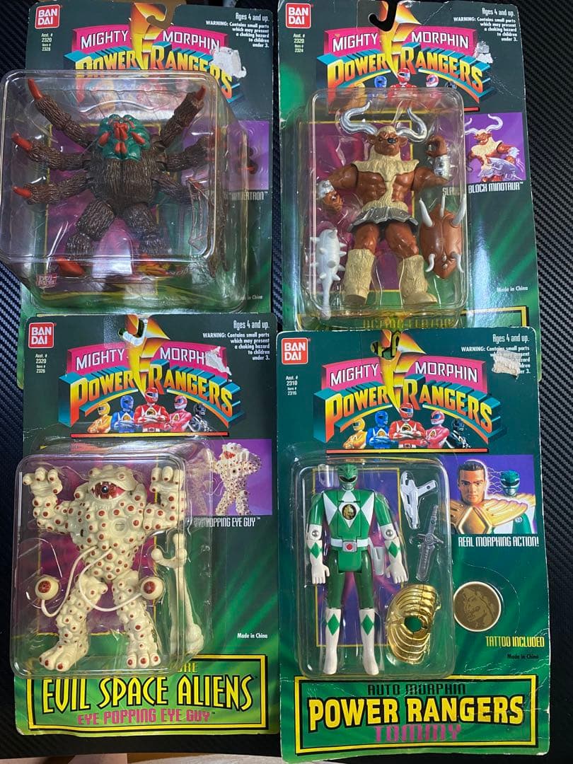 マイティ・モーフィン・パワーレンジャー バンダイ　4体セット