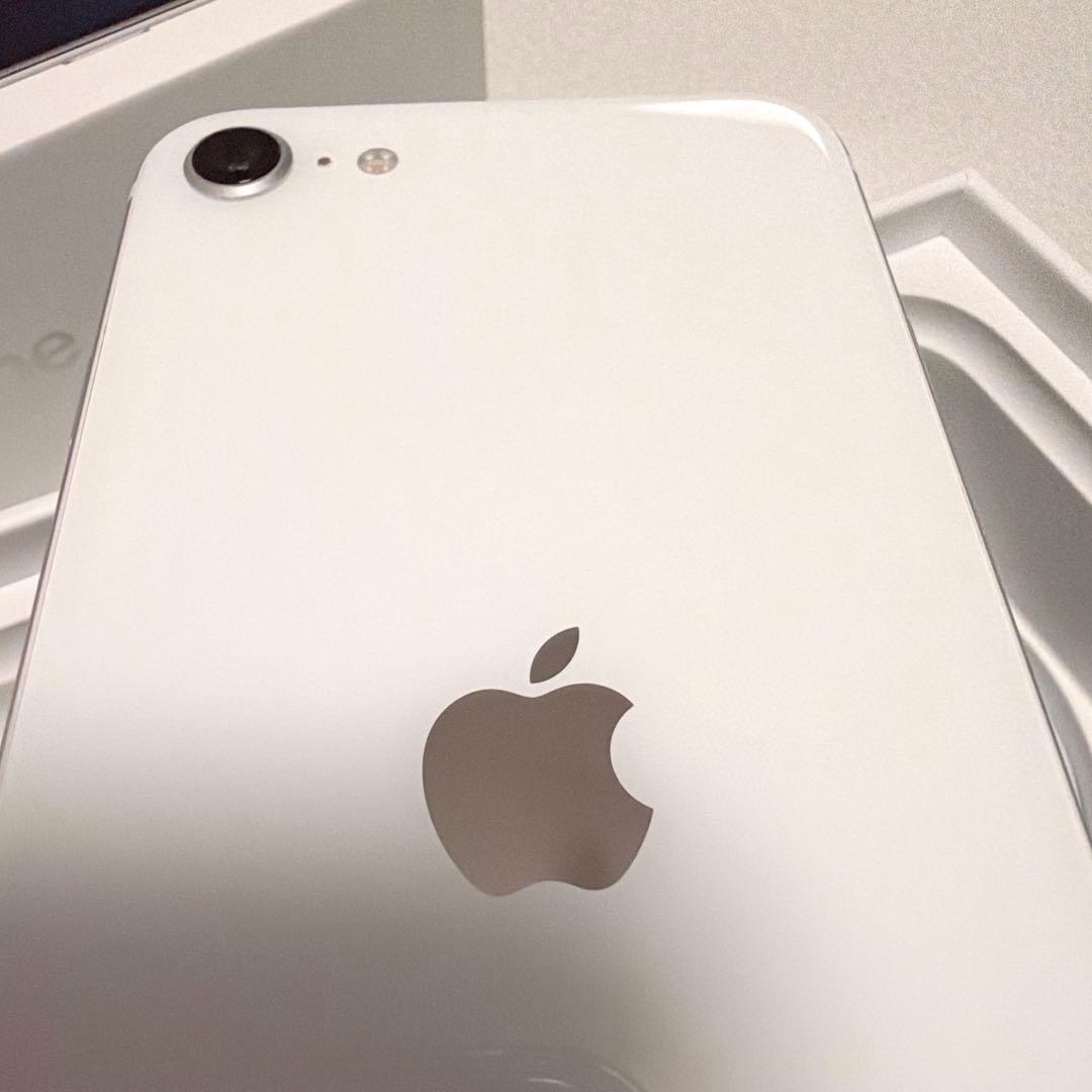 iphone se2 ホワイト SIMフリー 128GB 付属品あり 箱付き
