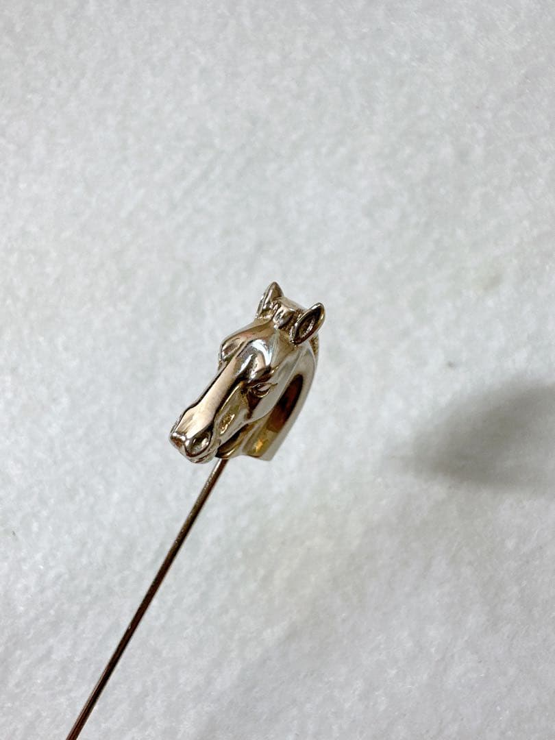 美品 エルメス ホースヘッド ピンブローチ シルバー