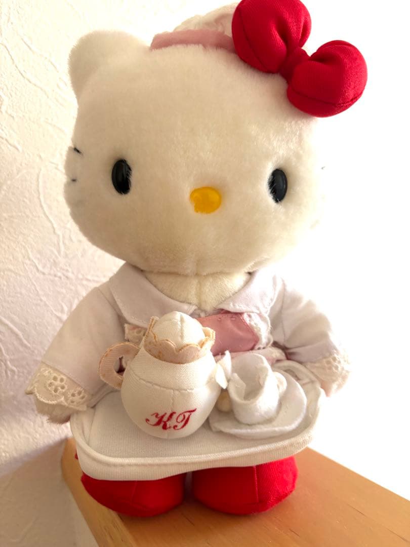 平成レトロ ハローキティ レストラン限定 ウェイトレス ぬいぐるみ タグ付　レア