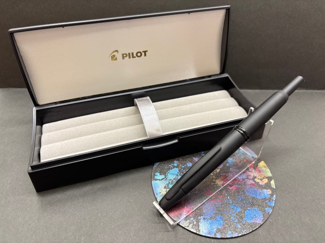 PILOT　キャップレス M 新品未使用　FC-18SR-BMM　定価30800