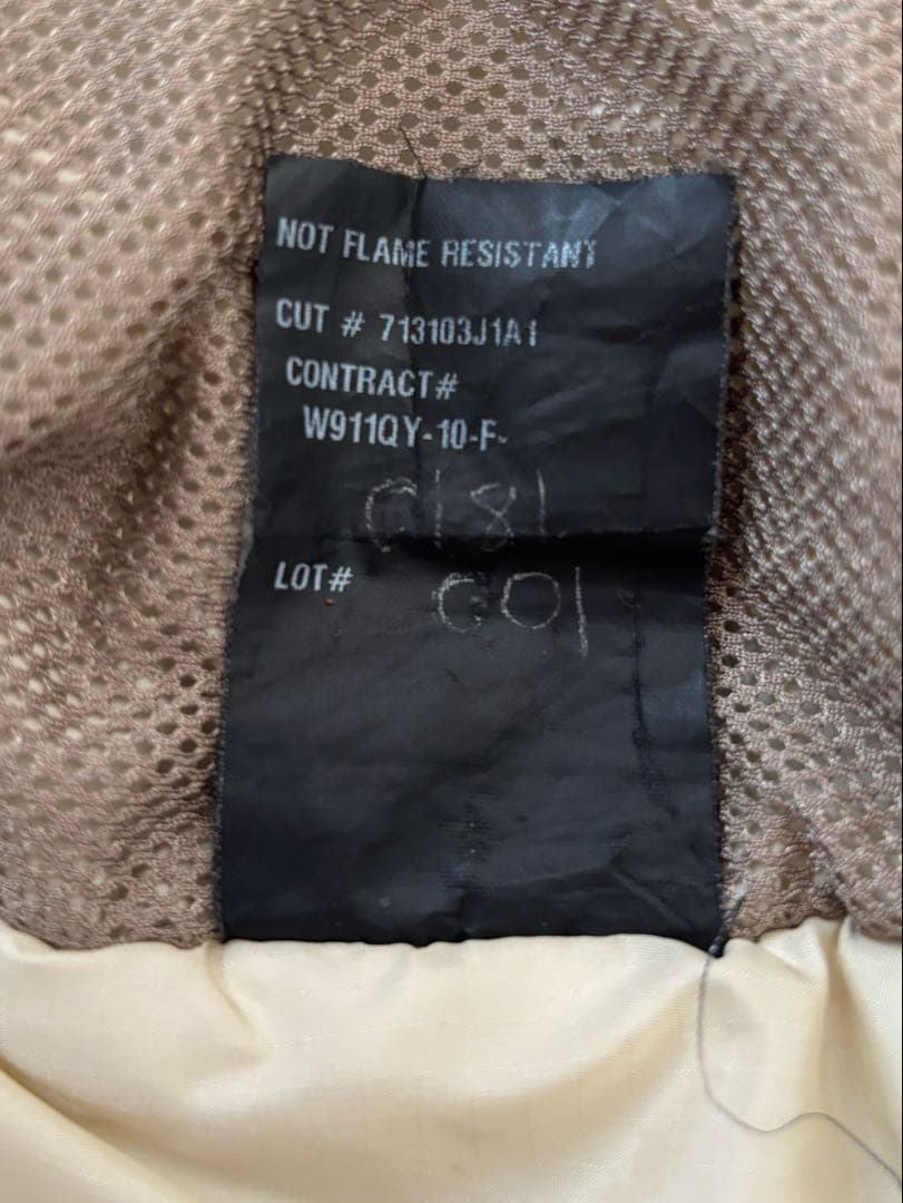 極美品 米軍実物 PCU LEVEL7 JACKET TYPE1 AOR1 M