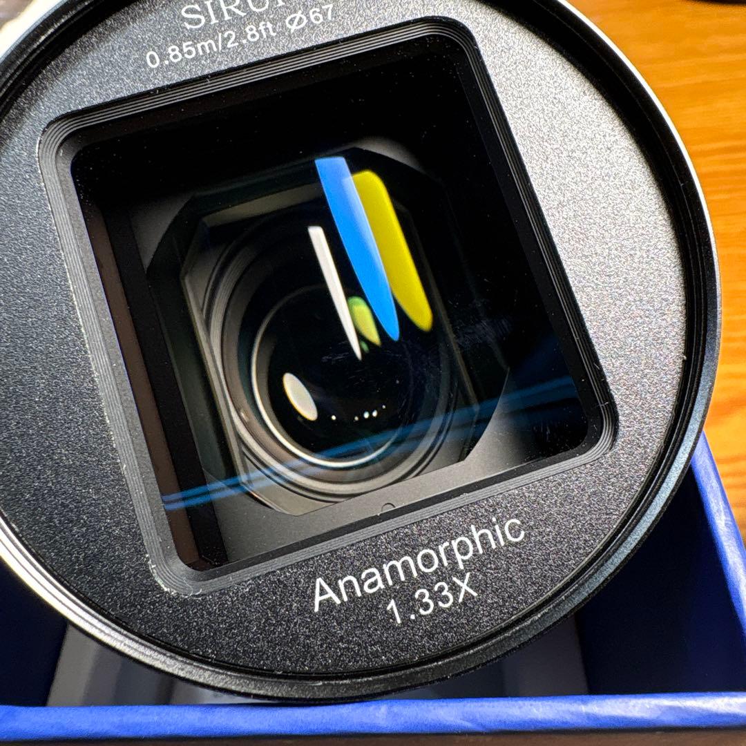 SIRUI 50mm F1.8 Anamorphic 1.33X Xマウント