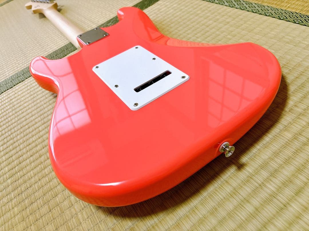 Squier エレキギター Sonic Stratocaster HSS