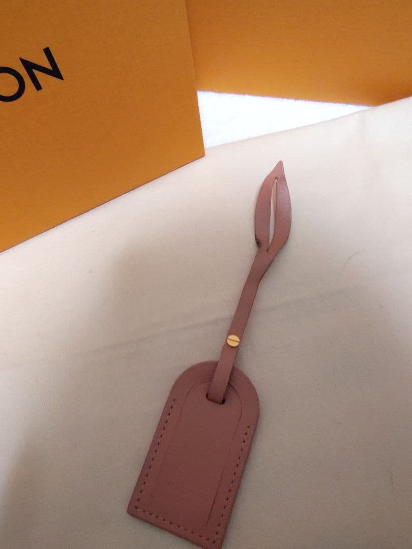 直営路面店購入　ルイヴィトン　モノグラム　ロレッタ