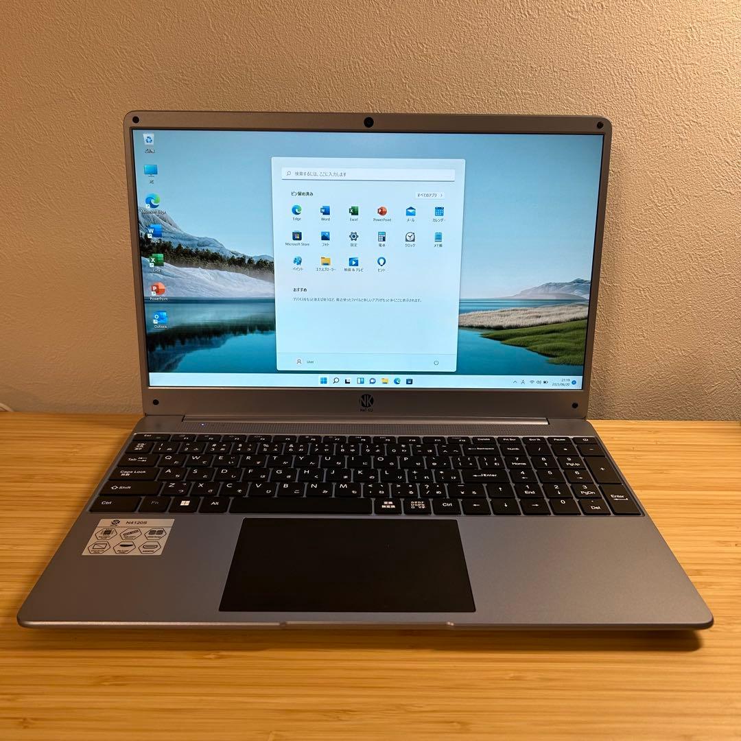 WindowsノートPC フルHD/8G/256G SSD/office2019