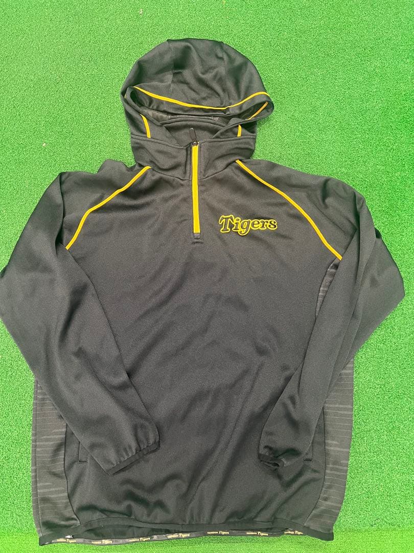 阪神タイガース　選手用パーカー
