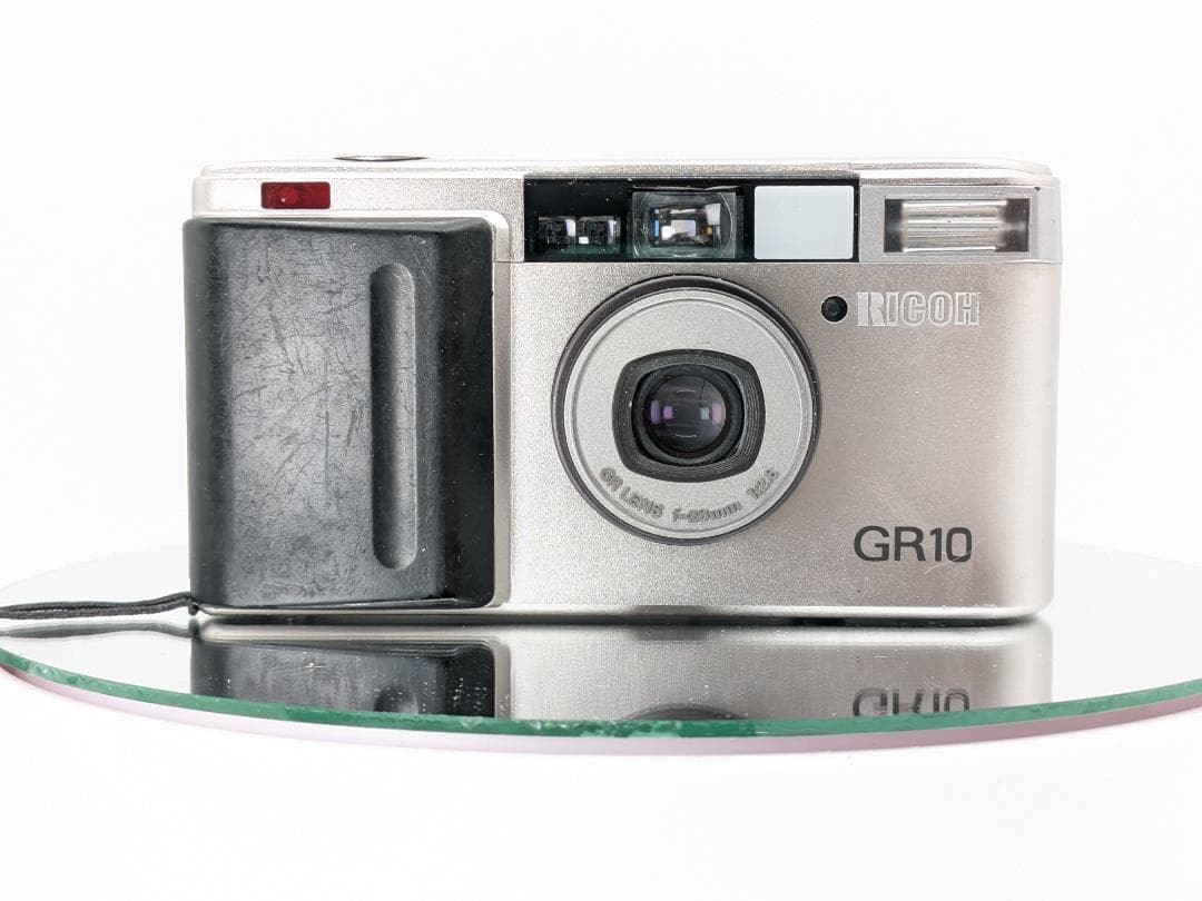 ❀動作〇❀RICOH フィルムカメラ GR10 シルバー