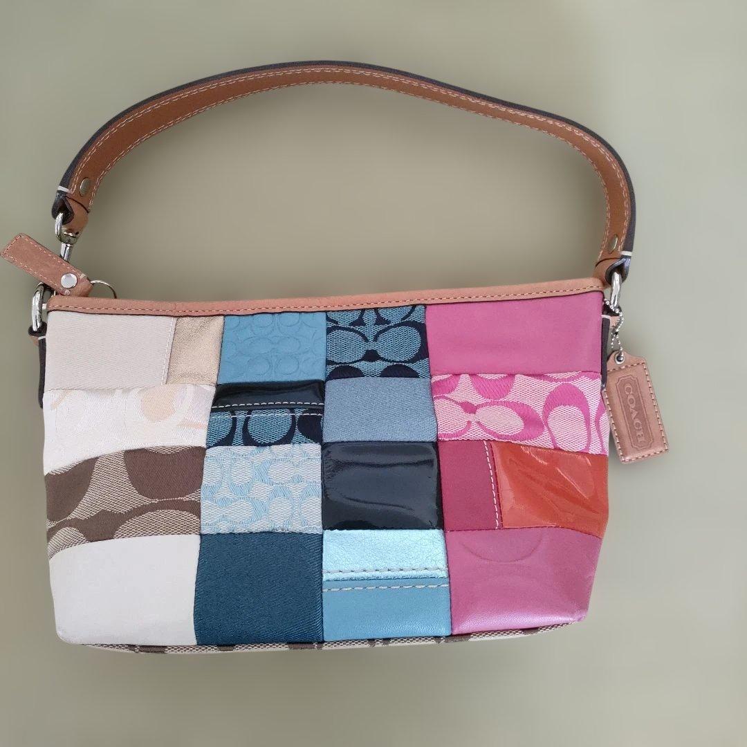 コーチ　パッチワーク　シグネチャー