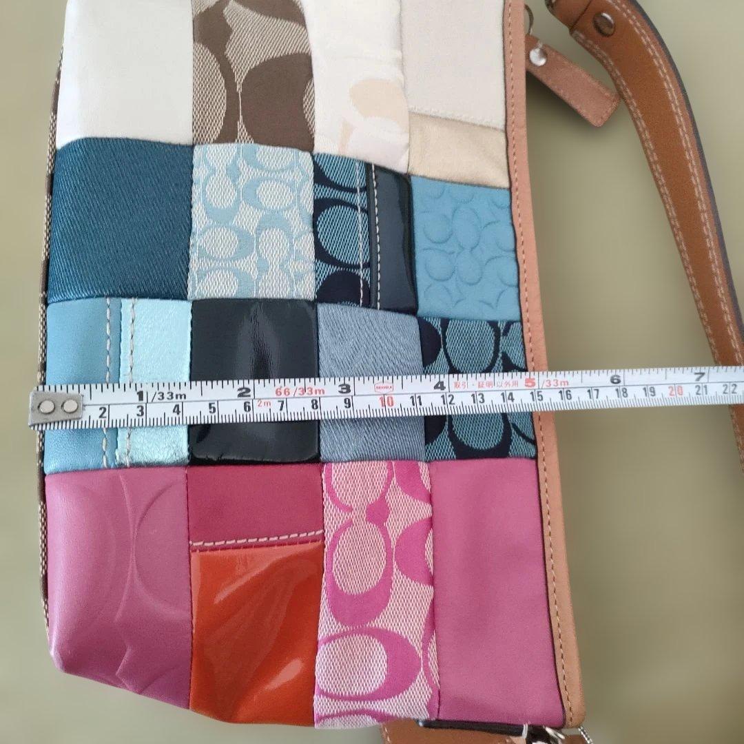 コーチ　パッチワーク　シグネチャー