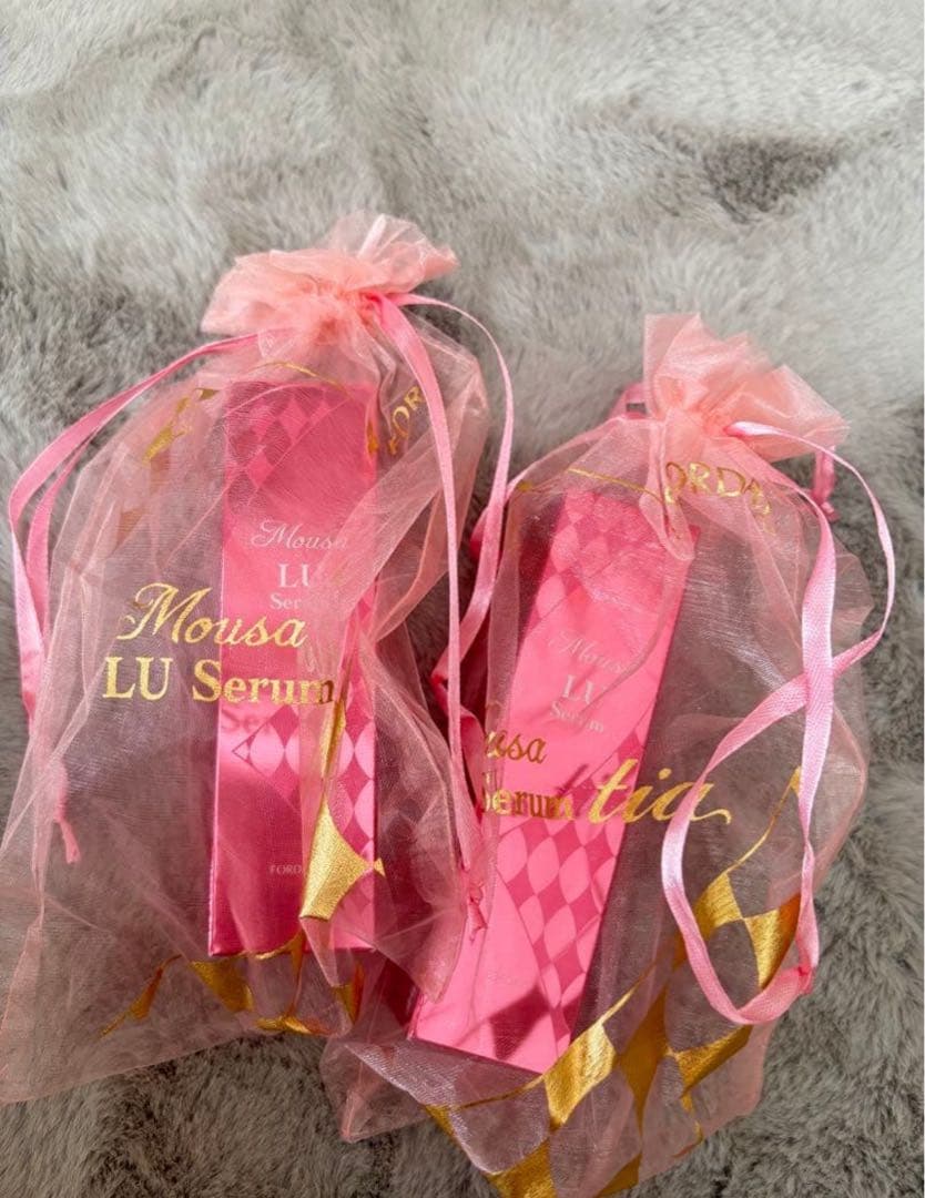 フォーデイズ　Mousa LU Serum 2本セット