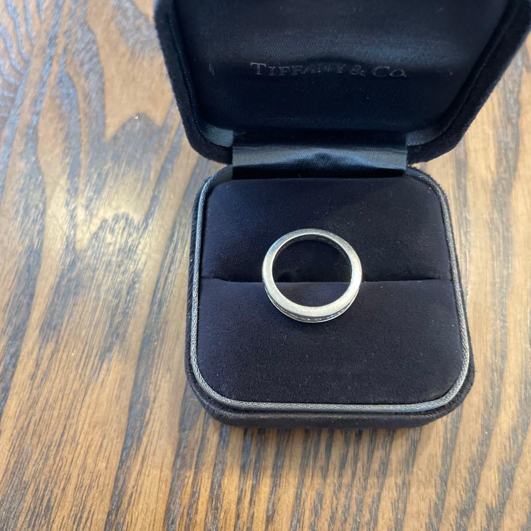 ティファニー Pt950 プリンセスカット ハーフエタニティダイアモンドリング