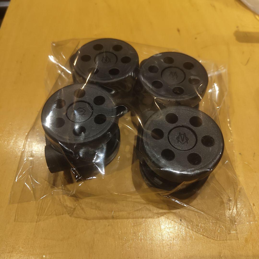 リモワ　RIMOWA　キャリーケース用キャスター 4個セット 黒