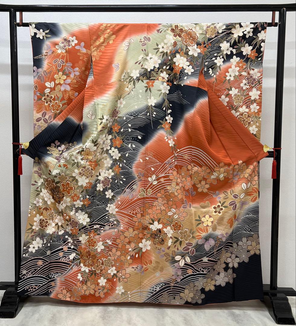 振り袖　フルセット　別誂長襦袢付　小柄な方に　成人式　金彩加工　刺繍入り　692