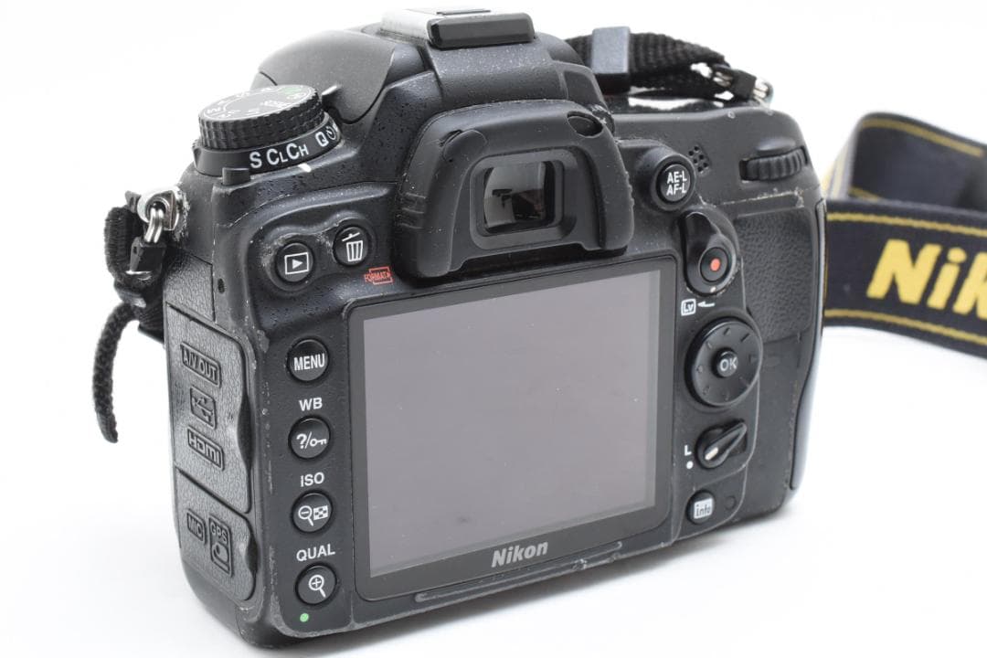 特別価格✨Nikon D7000 ボディ