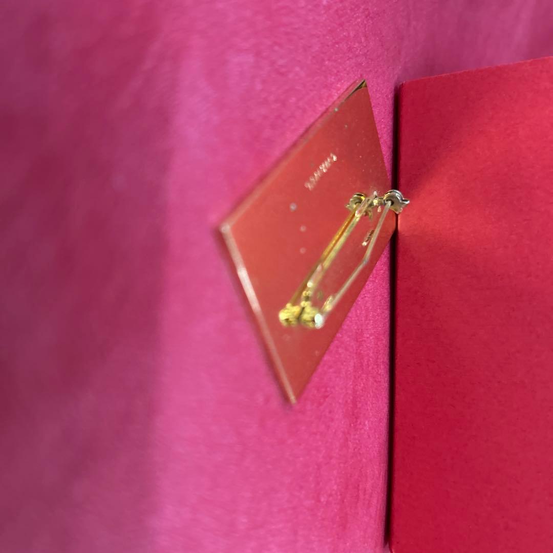 シャネルヴィンテージロゴブローチゴールド