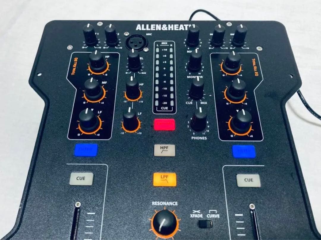 ALLEN & HEATH Xone:23C 2ch DJミキサー 動作良好