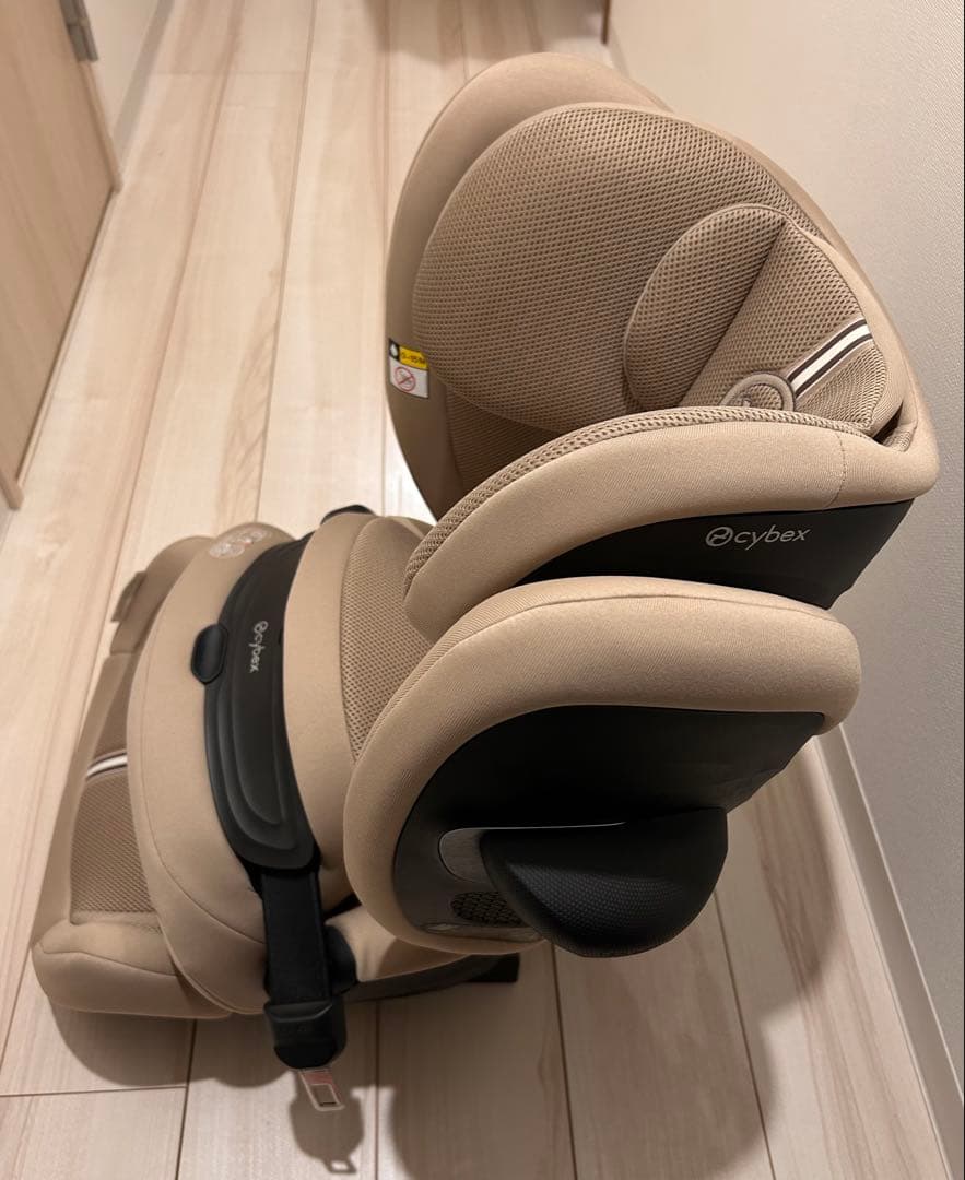 cybex ベージュ パラス　チャイルドシート