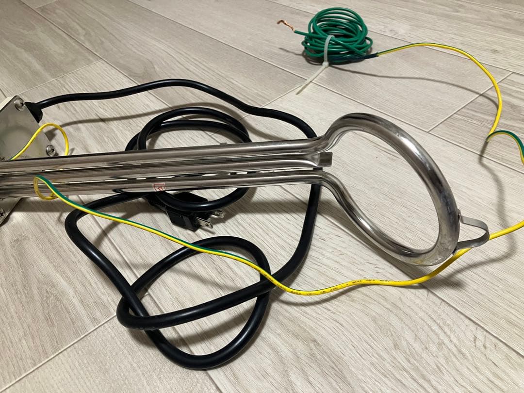 投げ込み式パイプヒーターDAIEI温度調節機能付100V1KW湯沸かし