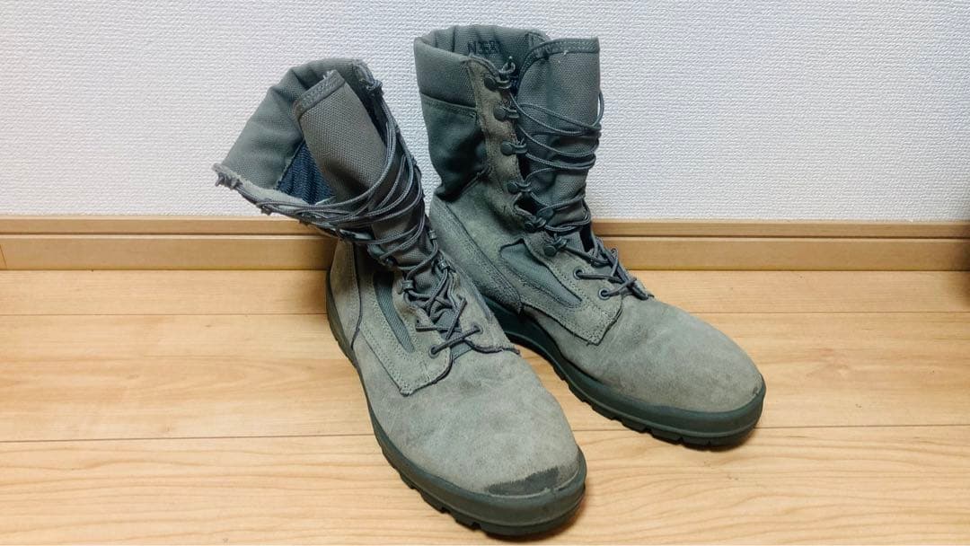 実物米空軍放出品　美品ウェルコ製コンバットブーツ　グレー　11W(29cm)