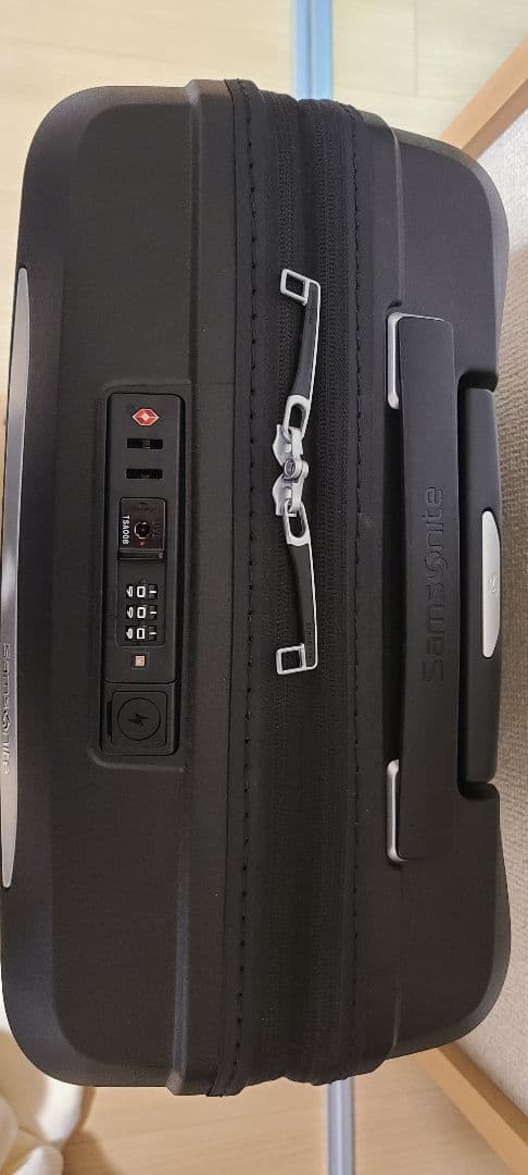 美品　Samsonite ブラック キャリーケース TSAロック　アップスケープ