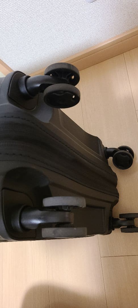 美品　Samsonite ブラック キャリーケース TSAロック　アップスケープ