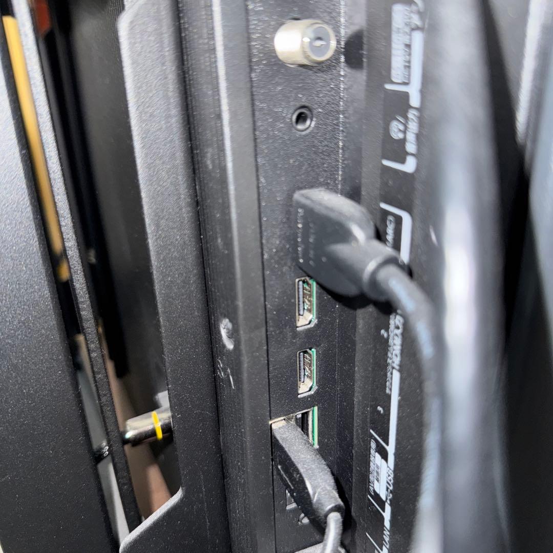 TOSHIBA 43C350X 4K液晶テレビ　（専用スタンドのネジが不足）