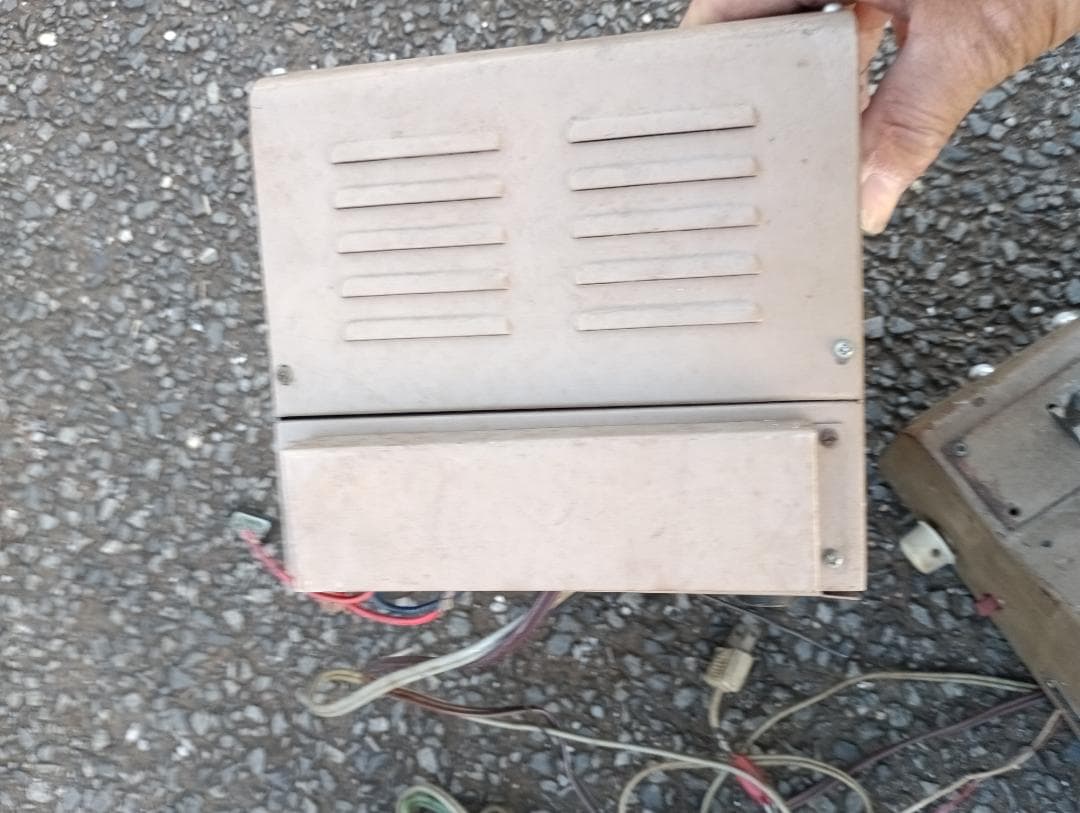 1608)昔のアイホン　aiphone 古い　インターホン？構内電話？