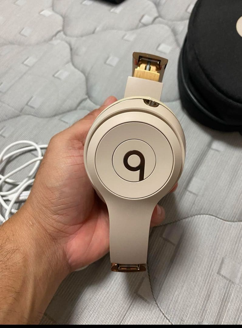 ヘッドホン Beats by dre