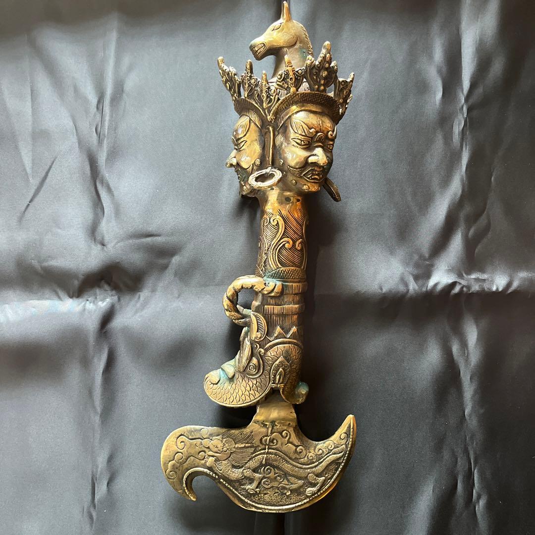 特大サイズ チベット密教法具 三面憤怒尊 カルタリ鉞斧曲刀 金剛