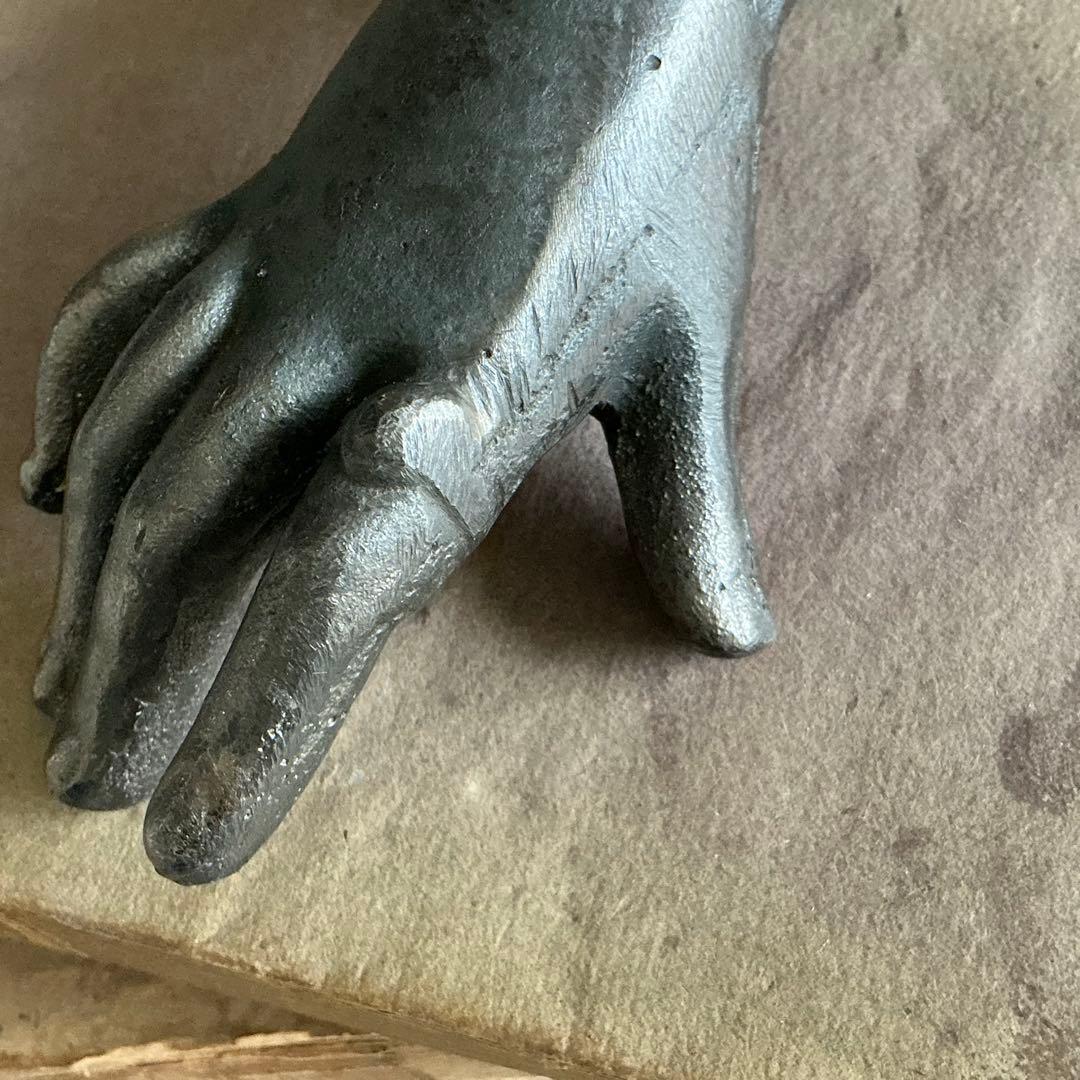 １９世紀　フランスアンティーク　ハンドモチーフ　ペーパーウェイト　アイアン鋳物