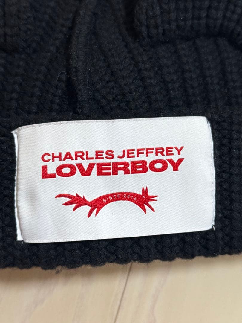 【最終値下げ⚠️】CHARLES JEFFREY LOVERBOY 猫耳ニット帽