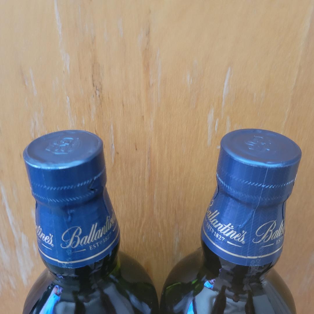 a*8様 バランタイン 17年 40度 700ml 2本