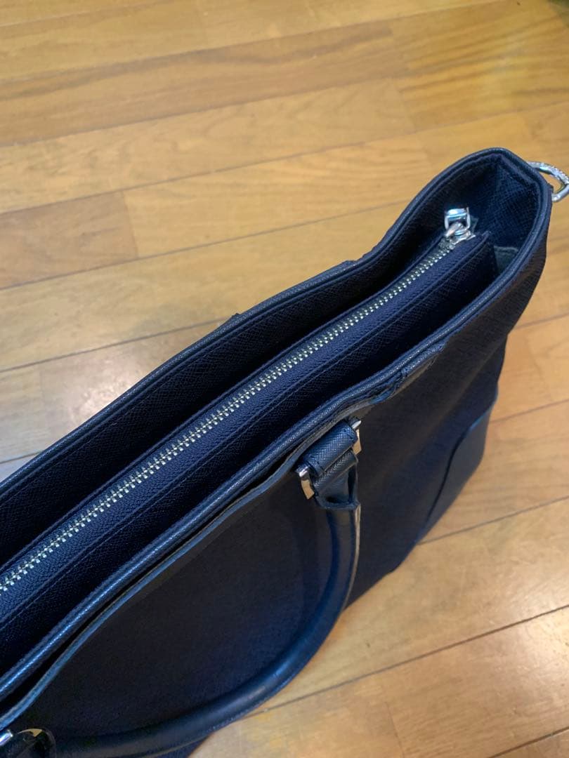 ころぺこ⭐︎PELLE MORBIDA ペッレモルビタ　メンズバッグ