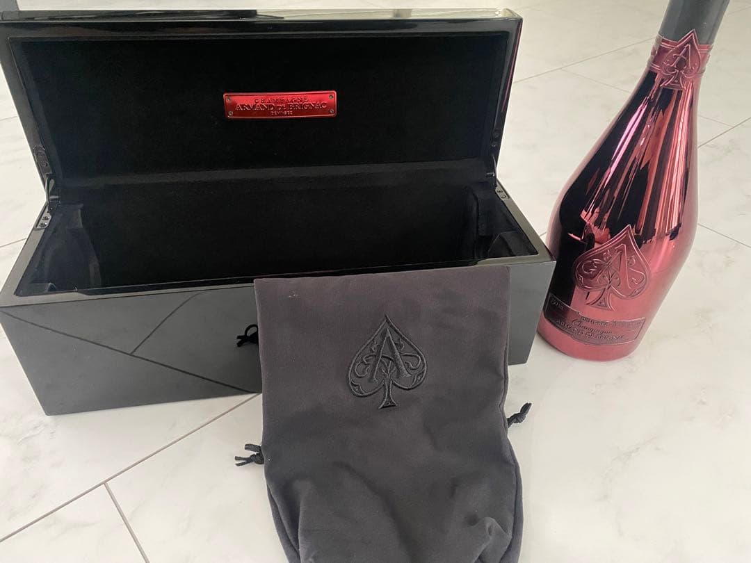 アルマンド/Armand de Brignac ピンクシャンパン