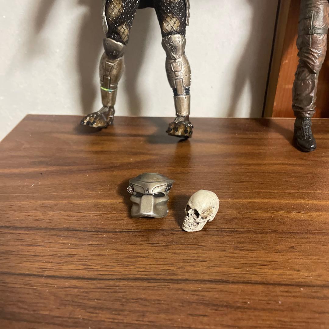 ネカ　プレデターとダッチ フィギュアセット