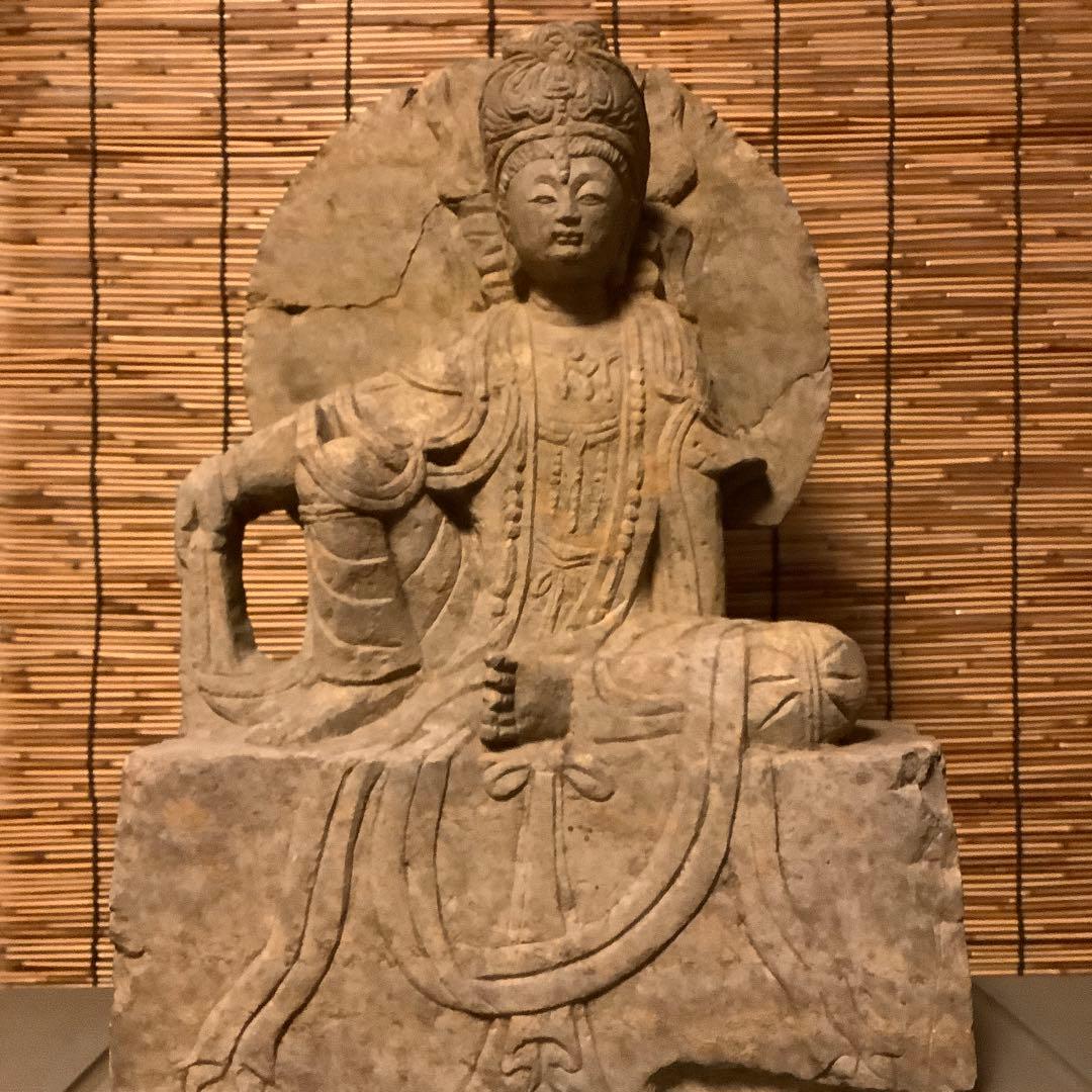 朝鮮・三国時代「静寂と慈悲の水月観音菩薩半跏像」高句麗・新羅・百済・天平・石仏